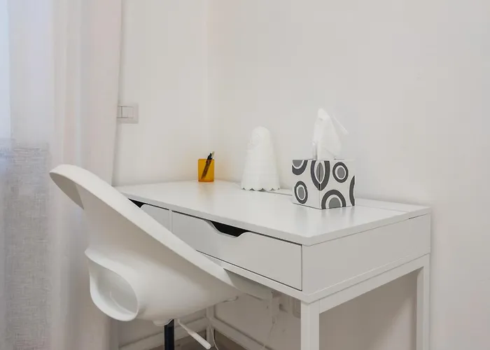 Chiara's Urban Oasis - - Duomo 8 Min Apartmán *